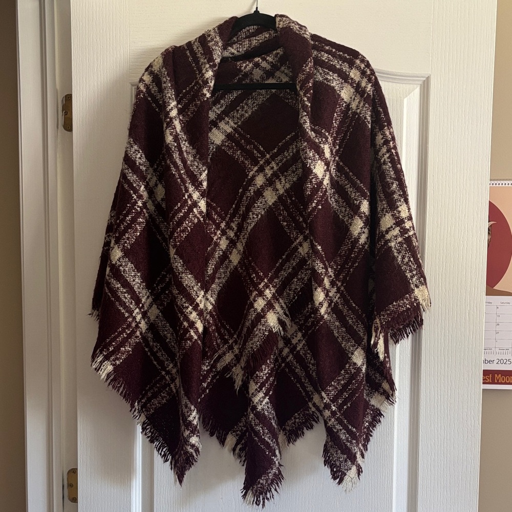 Hollister Plaid Burgundy and Cream Shawl